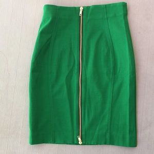 Stunning Forest Green Pencil Skirt w/ Gold Zip